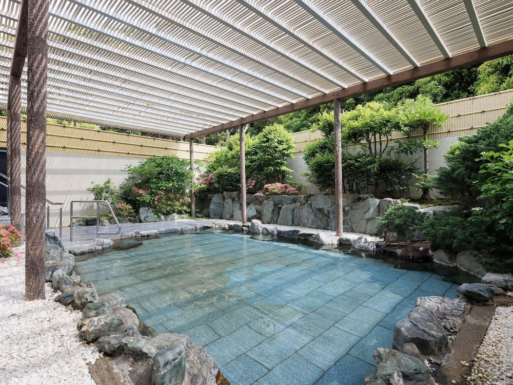 クラシック ルーム シングルベッド 2 台 客室7 | グランドメルキュール南房総リゾート & スパ