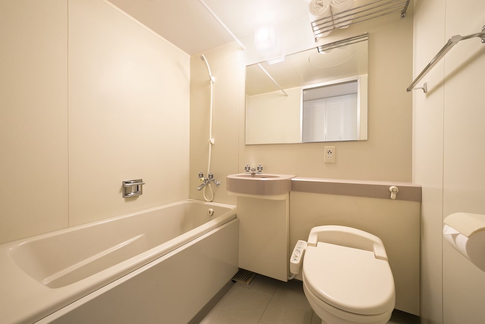 クラシック ルーム (Japanese style for group) バスルーム0 | グランドメルキュール南房総リゾート & スパ