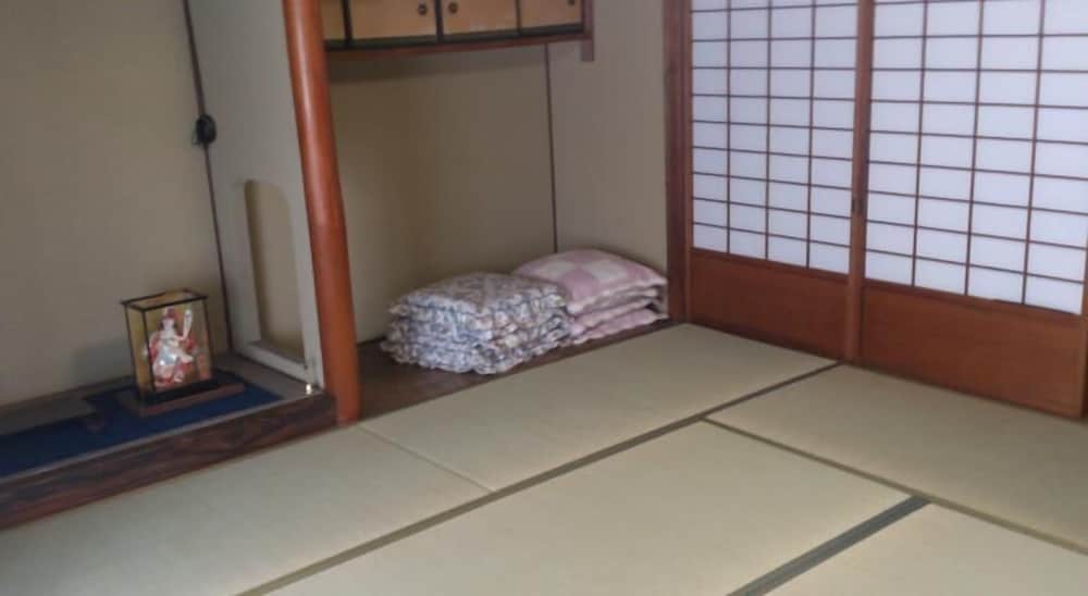 客室1 | ゲストハウス 岬 古民家ハウス