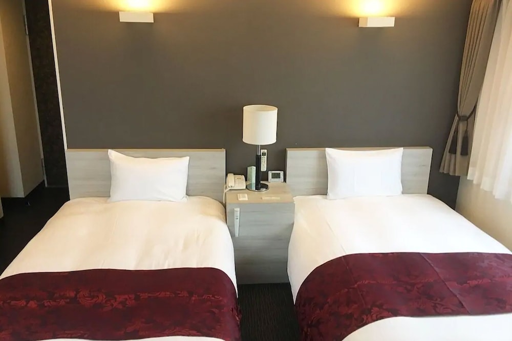 ツインルーム 禁煙 客室2 | ホテルモンテローザ太田