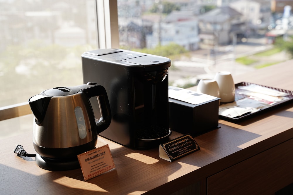 洋モダンスイート和洋室 禁煙 客室2 | リブマックスリゾート加賀山代