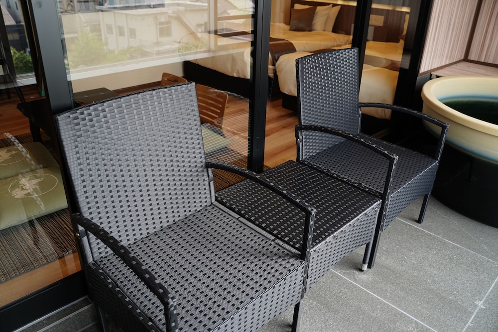 洋モダンスーペリア和洋室 禁煙 客室2 | リブマックスリゾート加賀山代