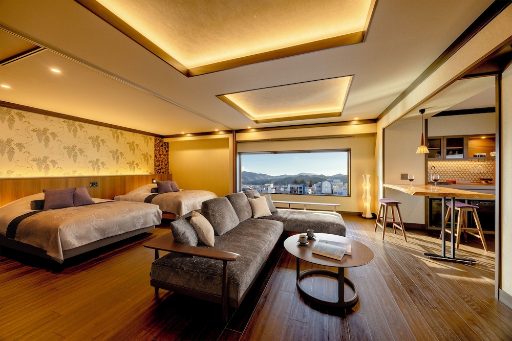 プレミアム スイート 客室1 | まち宿 壱龍