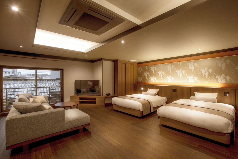 スーペリア スイート 客室3 | まち宿 壱龍