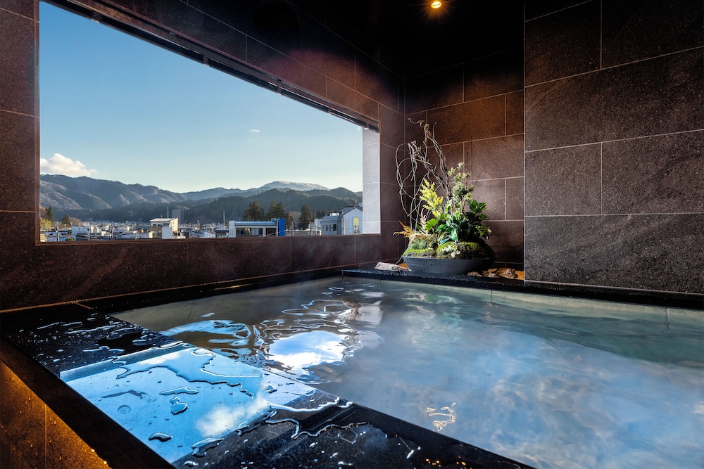 スーペリア スイート バスルーム0 | まち宿 壱龍