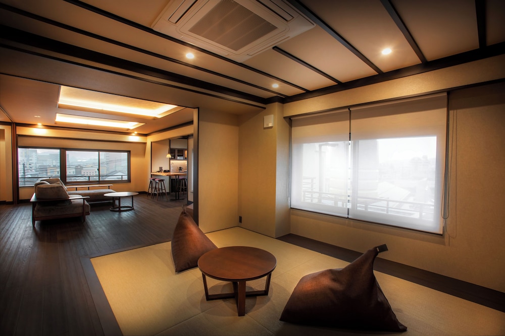 プレミアム スイート 客室2 | まち宿 壱龍