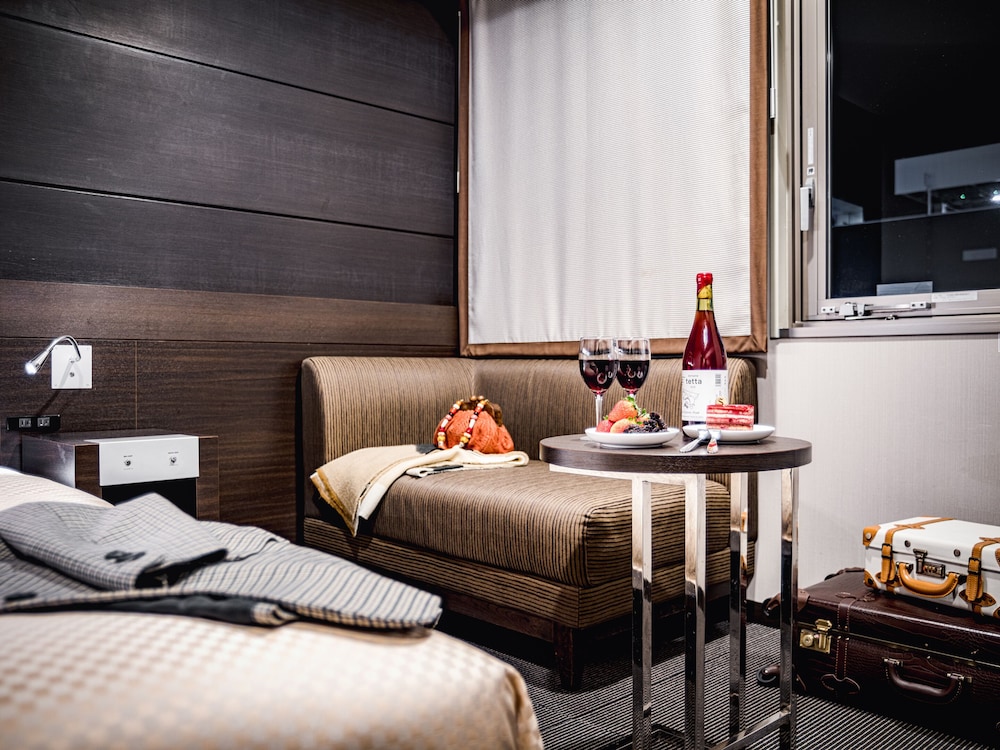 モデレートクイーン 禁煙 客室4 | 三井ガーデンホテル岡山