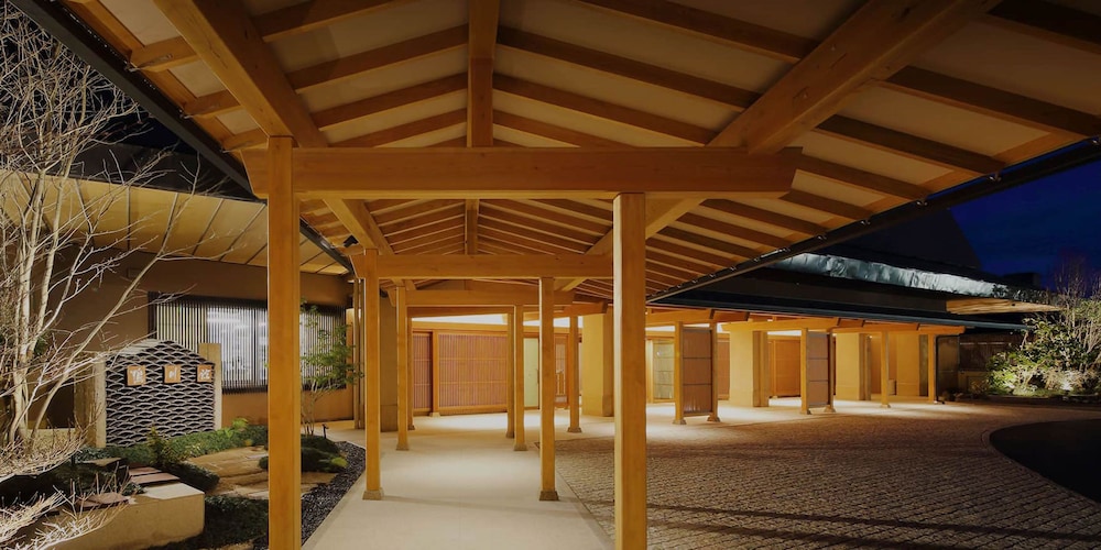 メインイメージ | 鴨川館