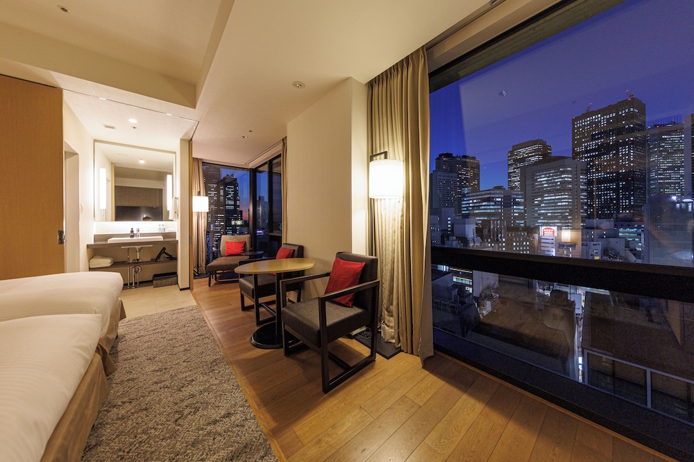 デラックスハリウッドツイン 禁煙 (3名利用) 38平米 客室8 | JR 九州ホテル ブラッサム新宿