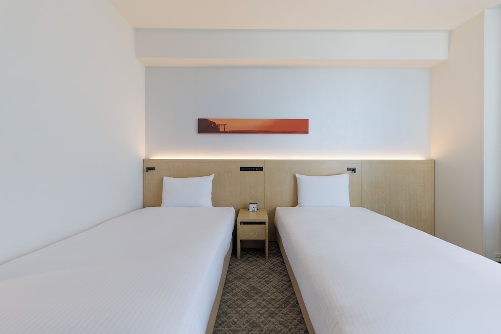 デラックス ツインルーム 禁煙 (3名利用) 30平米 客室7 | JR 九州ホテル ブラッサム新宿