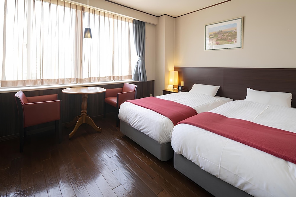 モデレートツインルーム (喫煙可能室) | ホテルクレール日笠