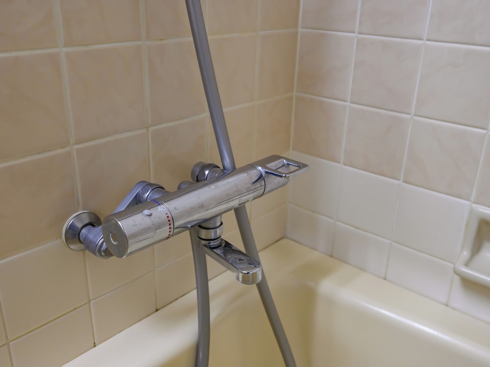 スタンダード ダブルルーム 禁煙 バスルーム0 | 伊賀上野シティ ホテル