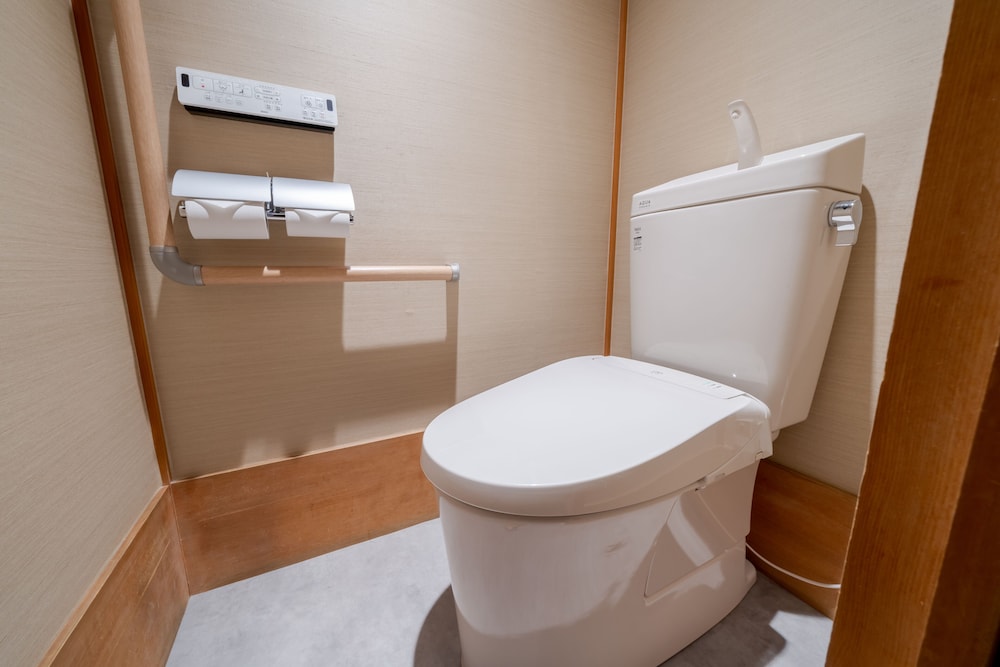 和室 6畳 禁煙 バスルーム1 | 緑風荘