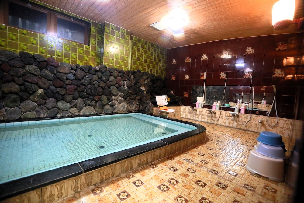 和室 8畳 バスルーム0 | 高雄観光ホテル