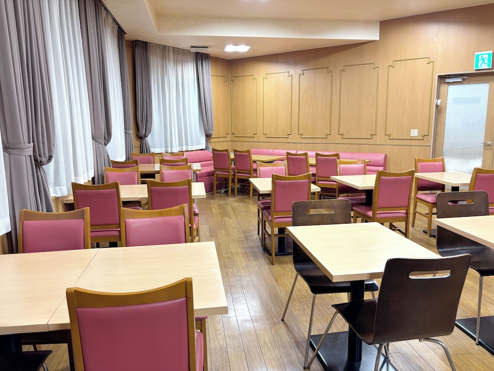 朝食スペース1 | グリーンリッチホテルあそ熊本空港 人工温泉・二股湯の華