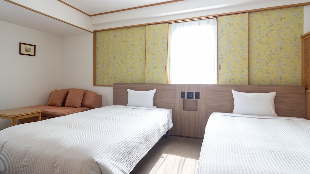 デラックス ツインルーム 客室1 | ホテルクオーレ長崎駅前