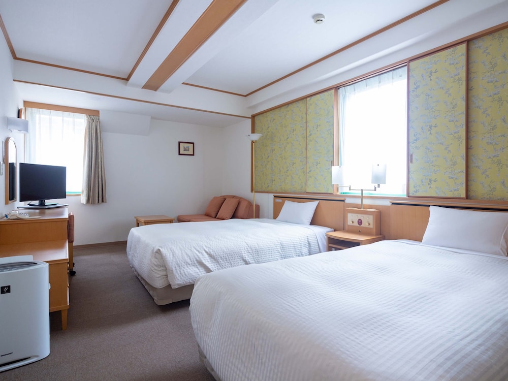 デラックス ツインルーム | ホテルクオーレ長崎駅前