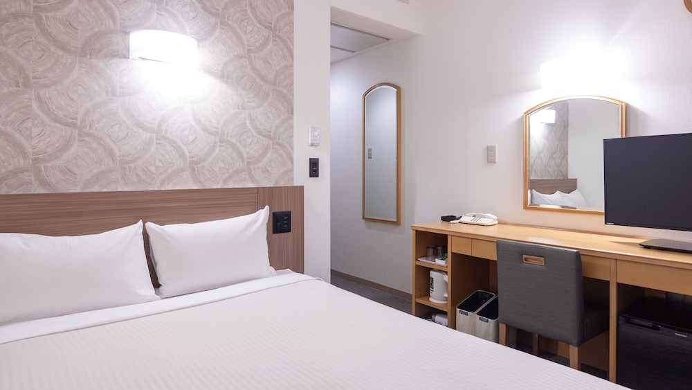 ダブルルーム 禁煙 | ホテルクオーレ長崎駅前