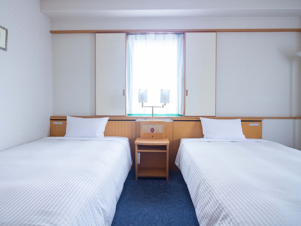 ツインルーム 喫煙可 客室1 | ホテルクオーレ長崎駅前