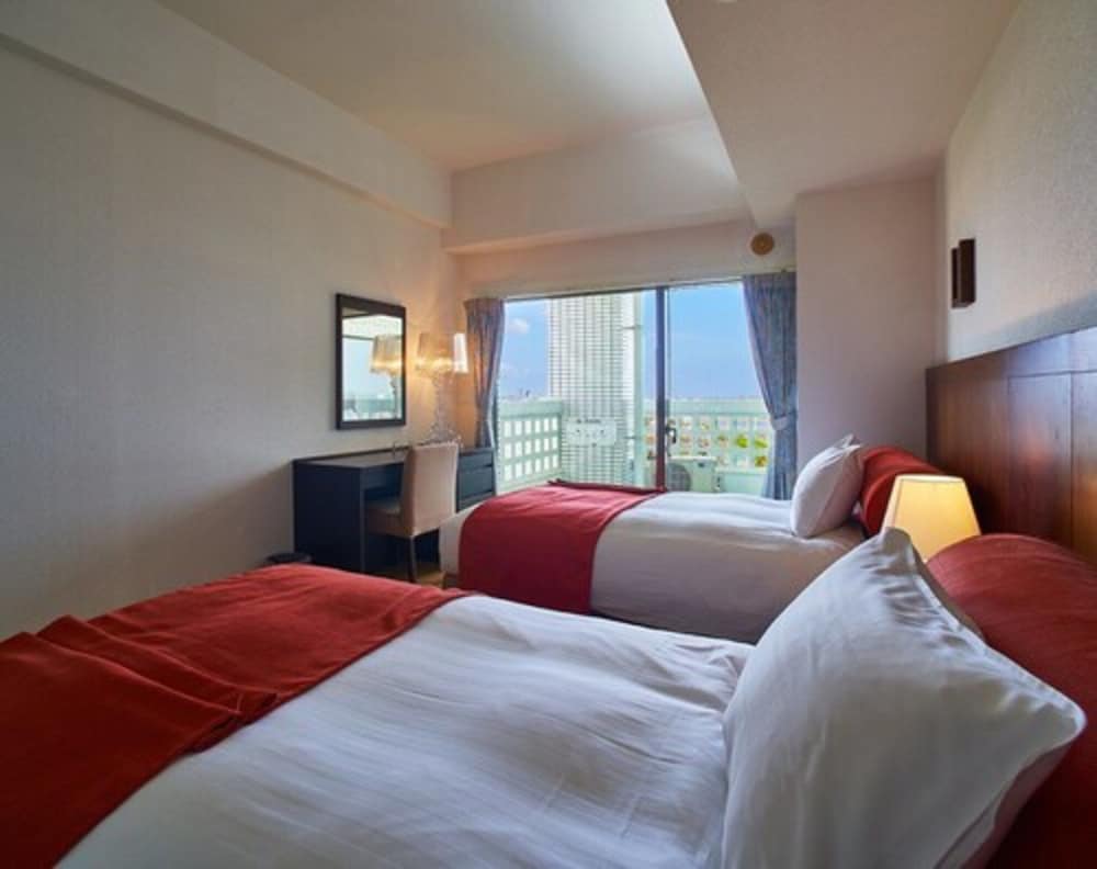 スイートルーム　パーシャルオーシャンビュー 禁煙 バルコニーからの眺望0 | ホテル ロイヤル マリン パレス石垣島