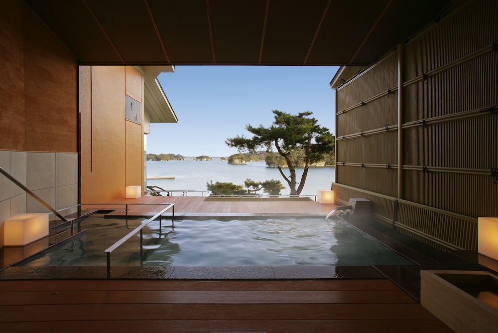 温泉1 | 小松館 好風亭