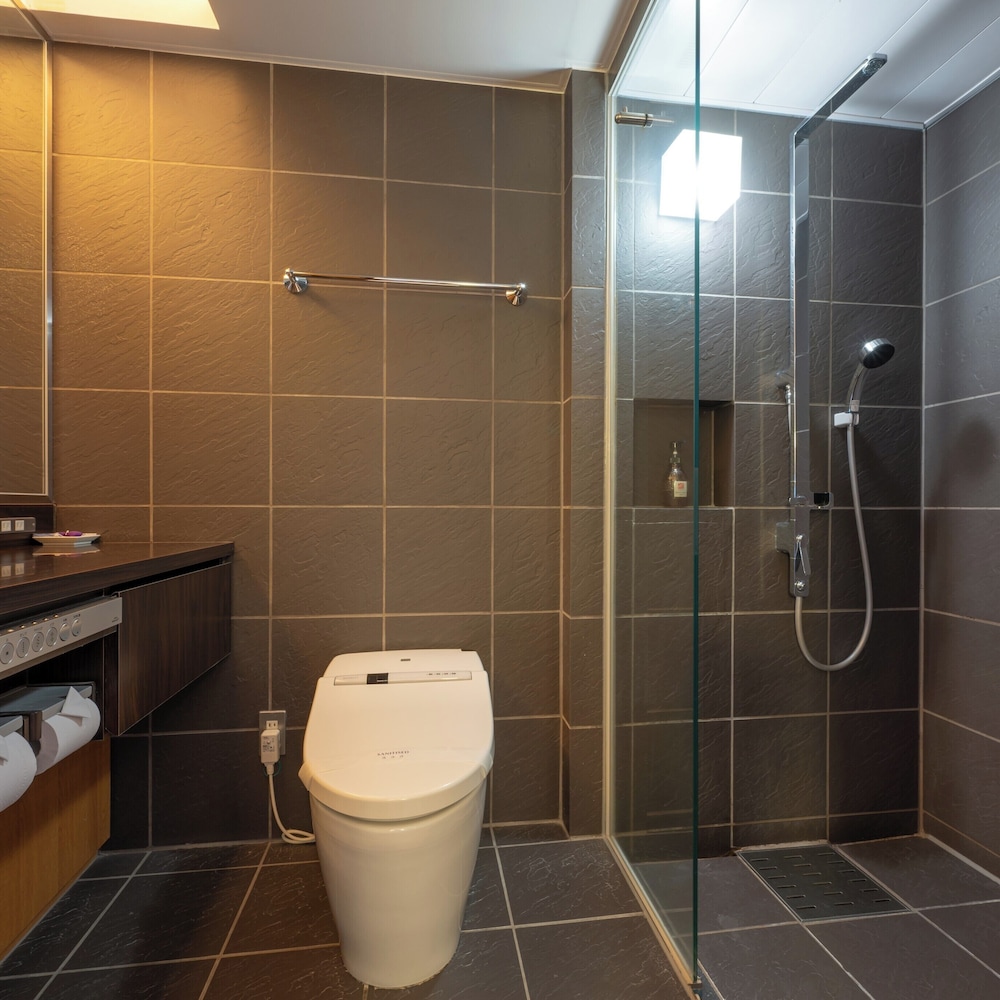 和室 エコノミールーム バスルーム0 | 小松館 好風亭