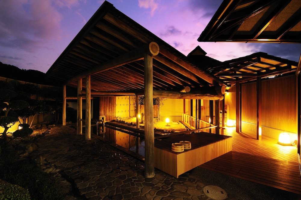 スパ1 | 美作三湯 湯郷温泉 季譜の里