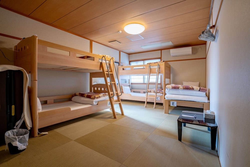 プライベートファミリールーム | 飛騨高山ゲストハウス桜花