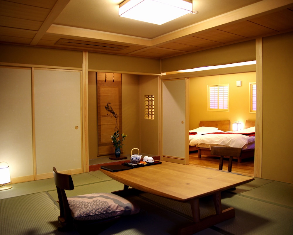 スイート和洋室 露天温泉付 | 下呂温泉 悠久の華