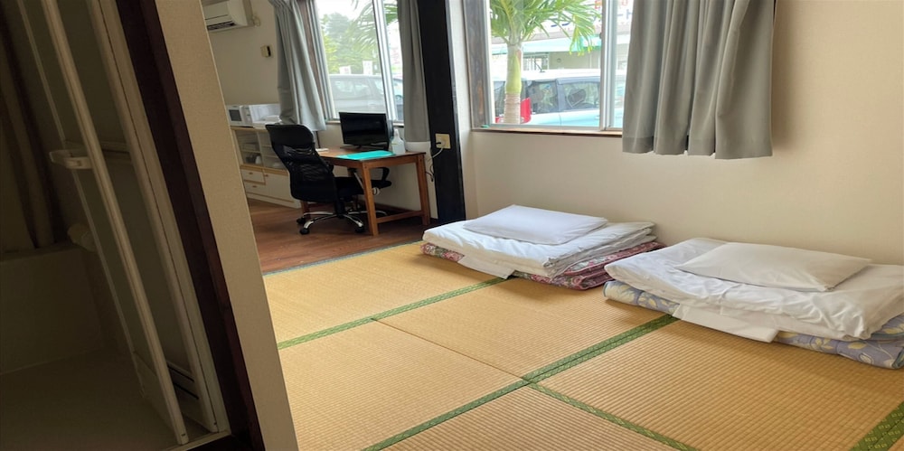 ファミリー ルーム 禁煙 客室10 | ホテルサザンヴィレッジ沖縄