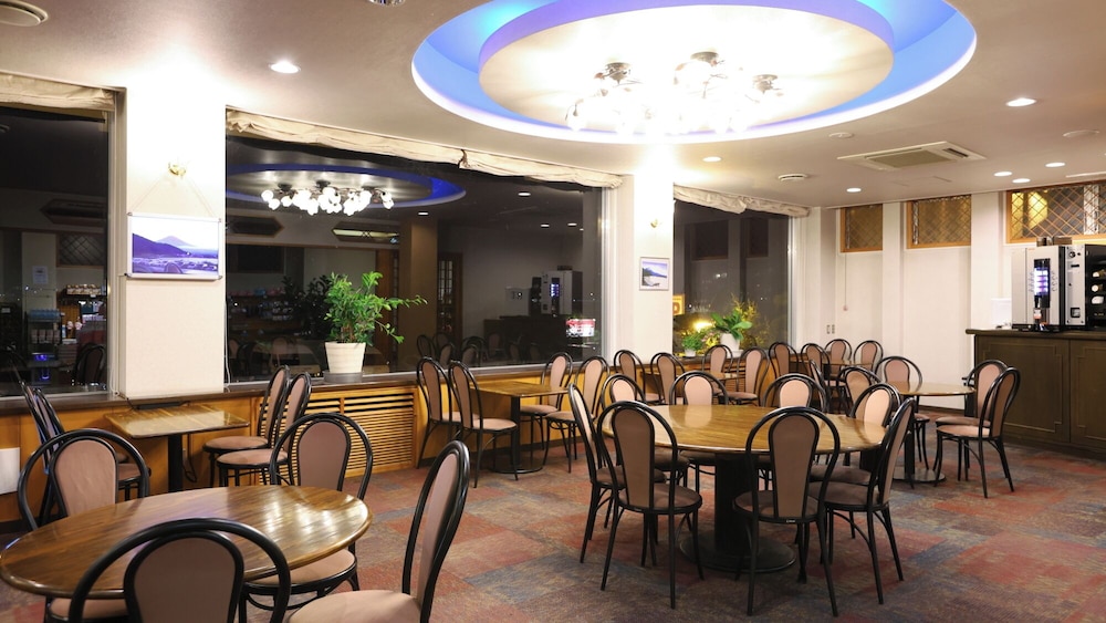 ロビーラウンジ1 | ホテル美富士園