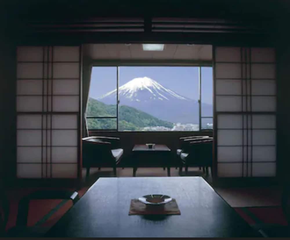 眺望は富士和室 12.5畳 部屋からの景観0 | ホテル美富士園