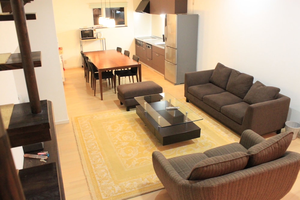 デラックス アパートメント 2 ベッドルーム | 鶴アパートメント