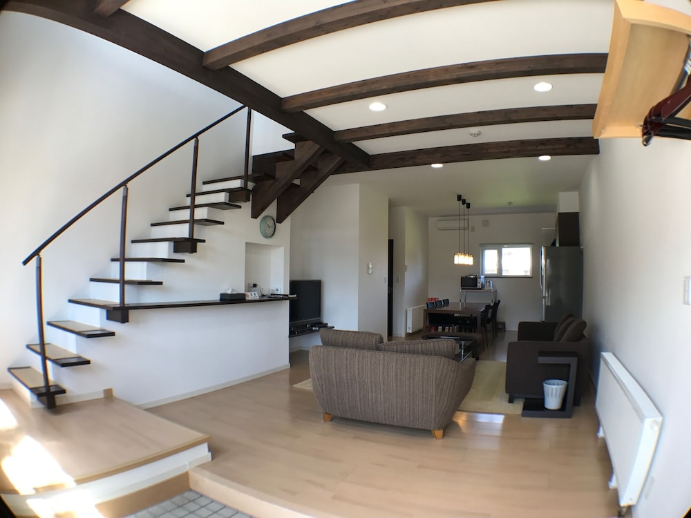 デラックス アパートメント 2 ベッドルーム 客室2 | 鶴アパートメント