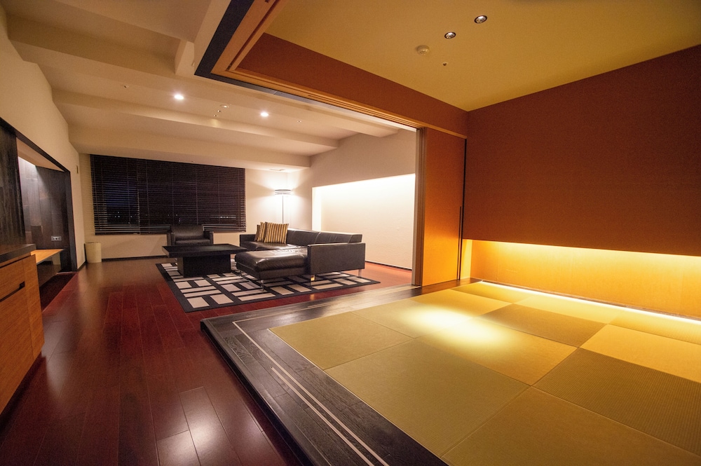 低層階スイート和洋室 禁煙 客室1 | 望楼 NOGUCHI 函館