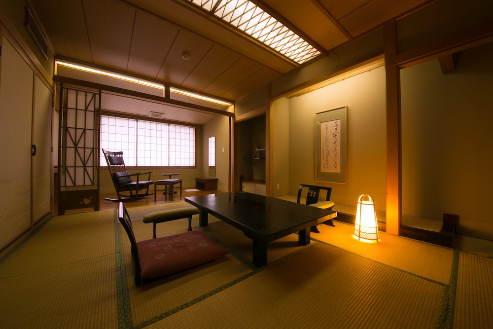 和モダン 客室1 | 望楼 NOGUCHI 函館