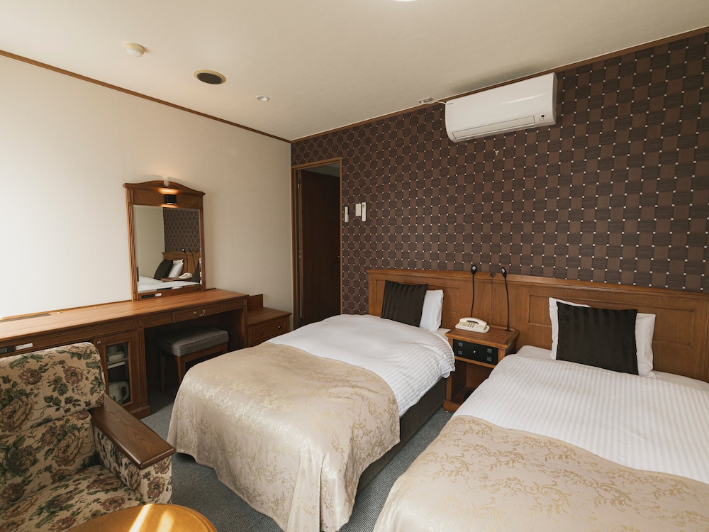 スーペリア ツインルーム 2 ベッドルーム 禁煙 | ホテルアーサー KITAHAMA BASE