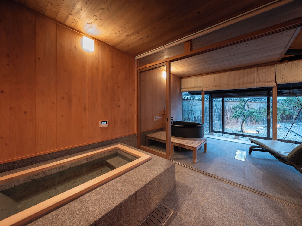 稲村101 一棟貸し 禁煙(フロント施設から150m) バスルーム0 | Kominka NOIE