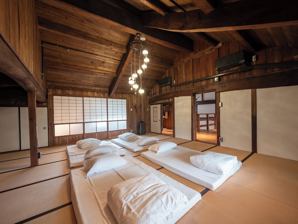 園部202 部屋貸し 禁煙(フロント施設に隣接) 客室2 | Kominka NOIE