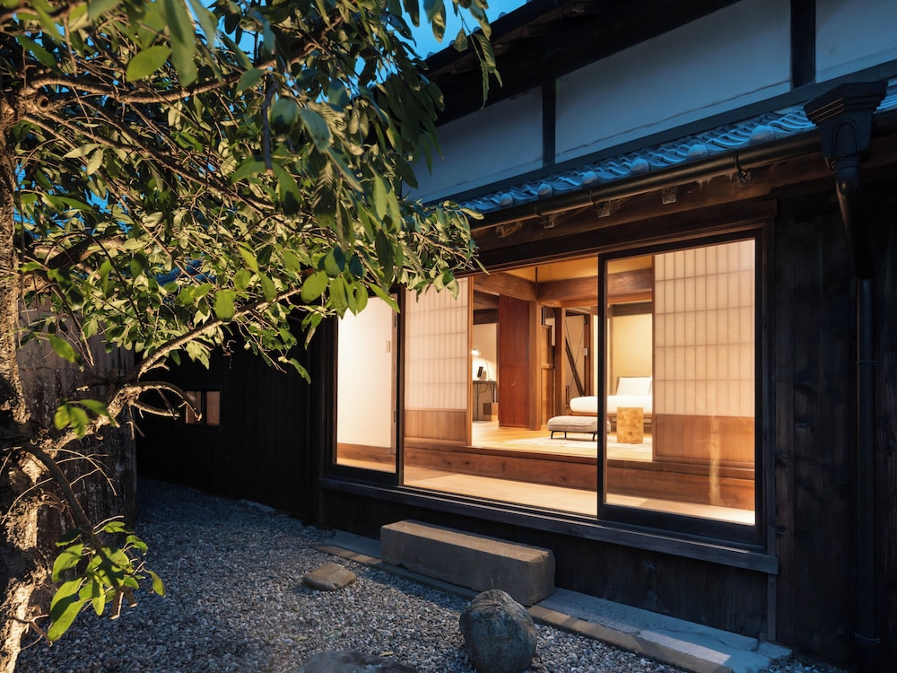 稲村101 一棟貸し 禁煙(フロント施設から150m) 部屋からの景観0 | Kominka NOIE