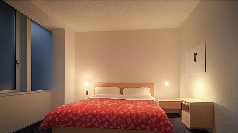 ベーシック ダブルルーム | Nagoya Premium Hotel