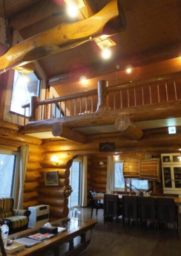 ルーム 客室16 | 登別ログハウス