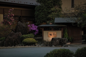 笛吹川温泉坐忘