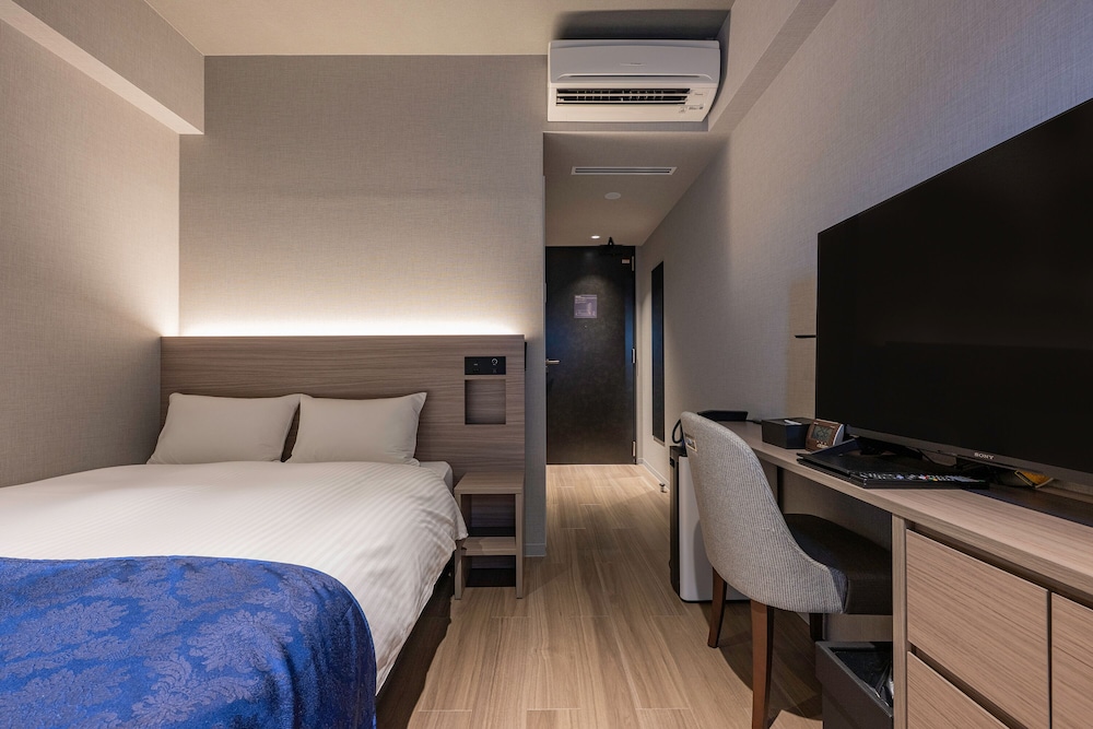 スタンダード ダブルルーム | HOTEL R9 Premium 川俣駅前