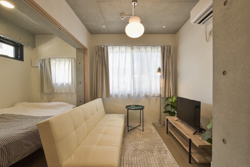 アパートメント 禁煙 (201) | Bldg E. Tokyo