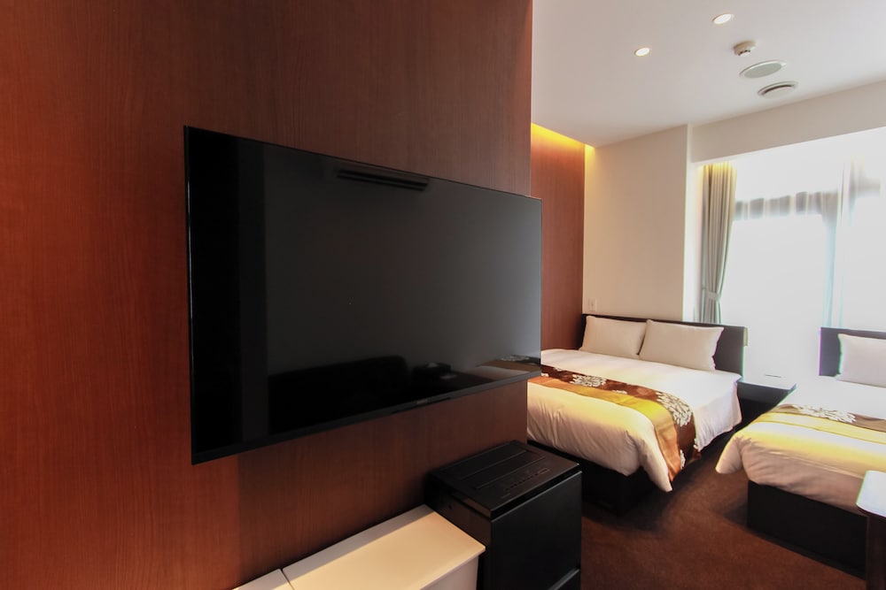 コンフォート 4 人部屋 | The Arbor Hotel