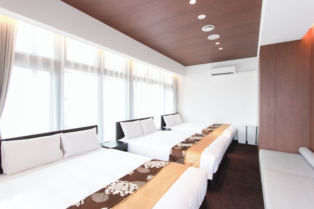 内装1 | The Arbor Hotel