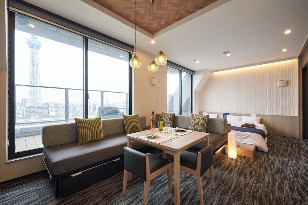 最上階スイートルーム バルコニー付 禁煙 客室1 | stayme THE HOTEL 浅草リバーサイド