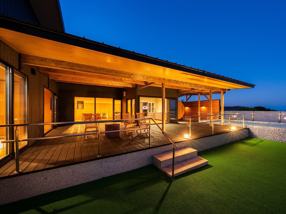 [スイートヴィラ／和洋室] 温泉・サウナ・夏期限定プール付 禁煙 客室18 | 別館 うみね