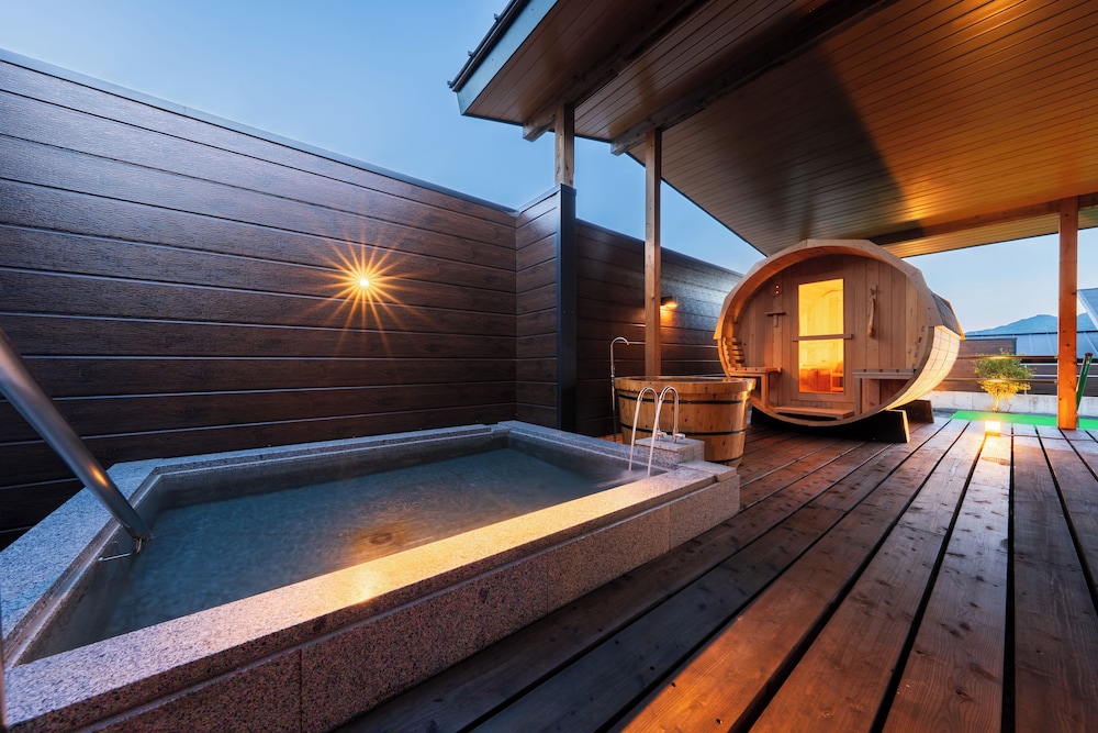 [スイートヴィラ / 和洋室] 温泉・低温サウナ付 禁煙 客室5 | 別館 うみね